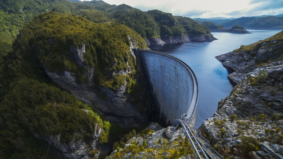 Gordon dam